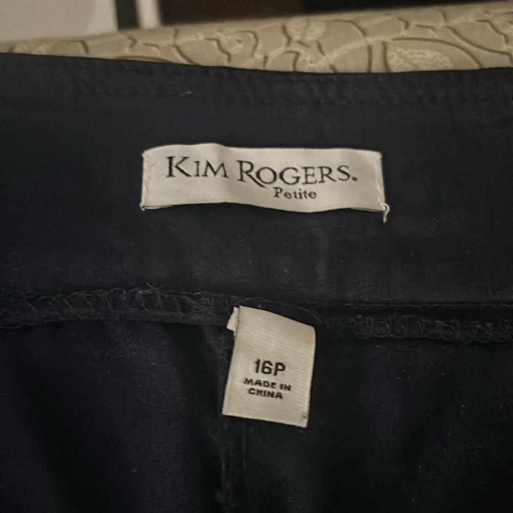 Ladies blue skirt with built in shorts. - Picture 3 of 4